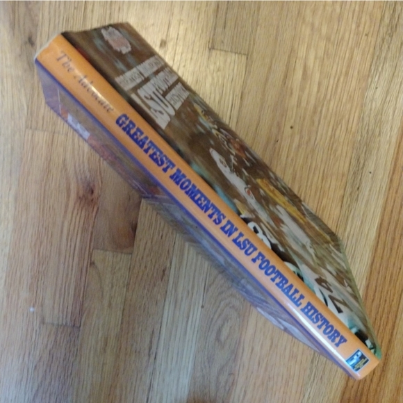 Football Book College>LSU (New) Large Format Hardback - Picture 2 of 10